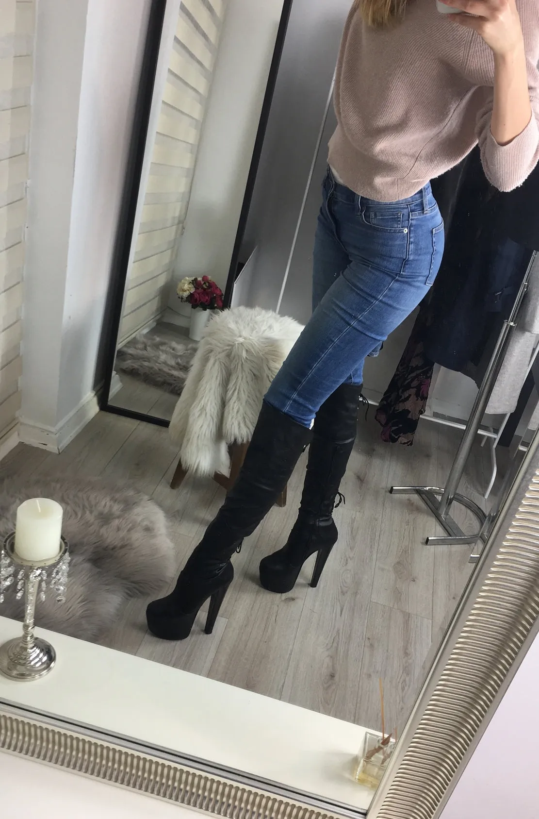 Black Stylish Over The Knee Boots