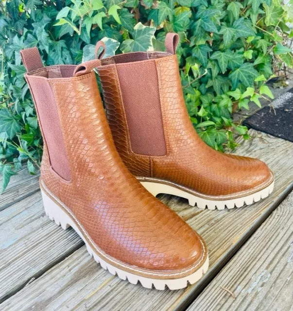 CHASE CHELSEA BOOT