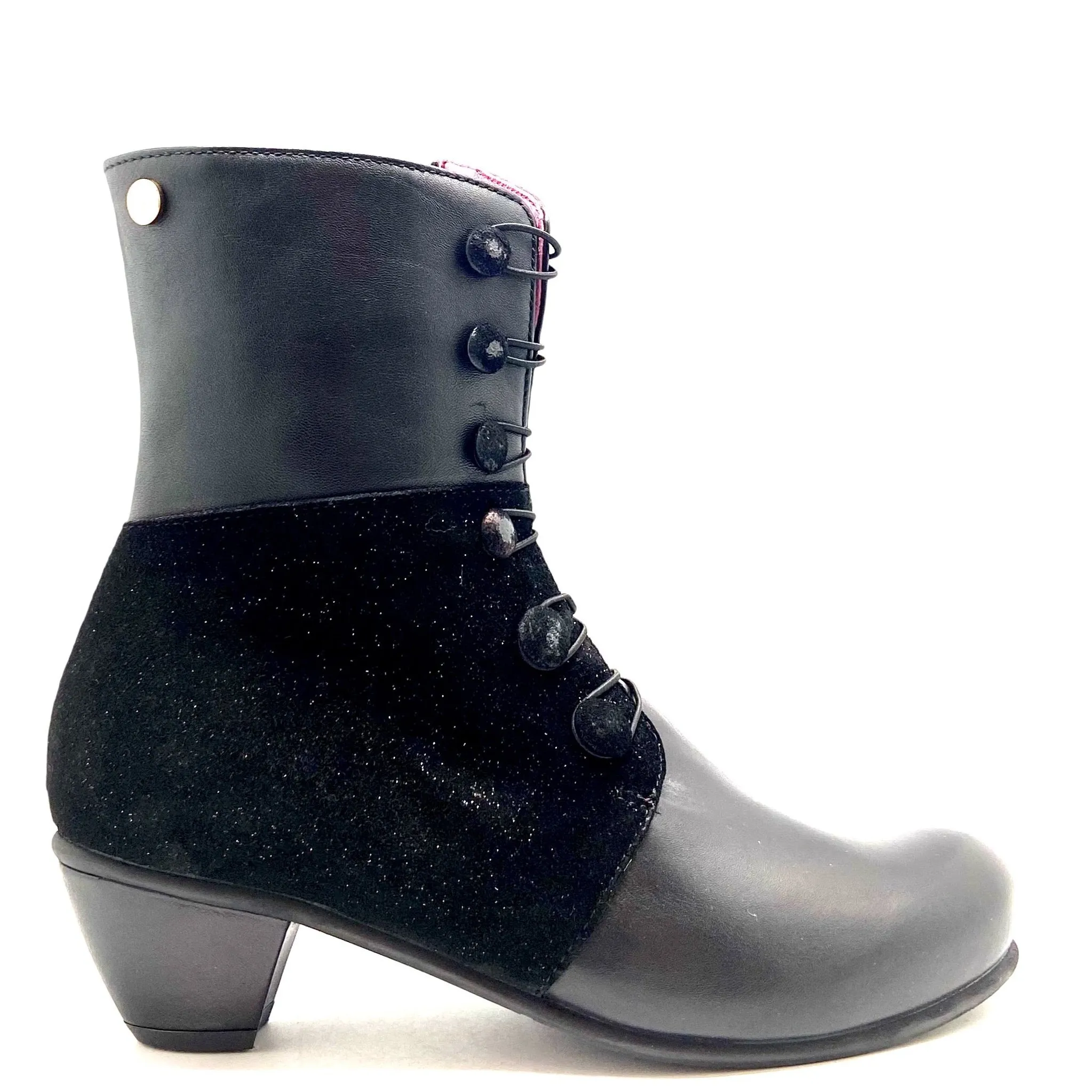 Chateau Noir - Black Button boot