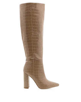 Sure! Here’s a more optimized title for the product:

Millie Wide Fit Nude Croc Effect Shoes - Stylish and Comfortable Footwear

Let me know if you need further modifications or additional information!