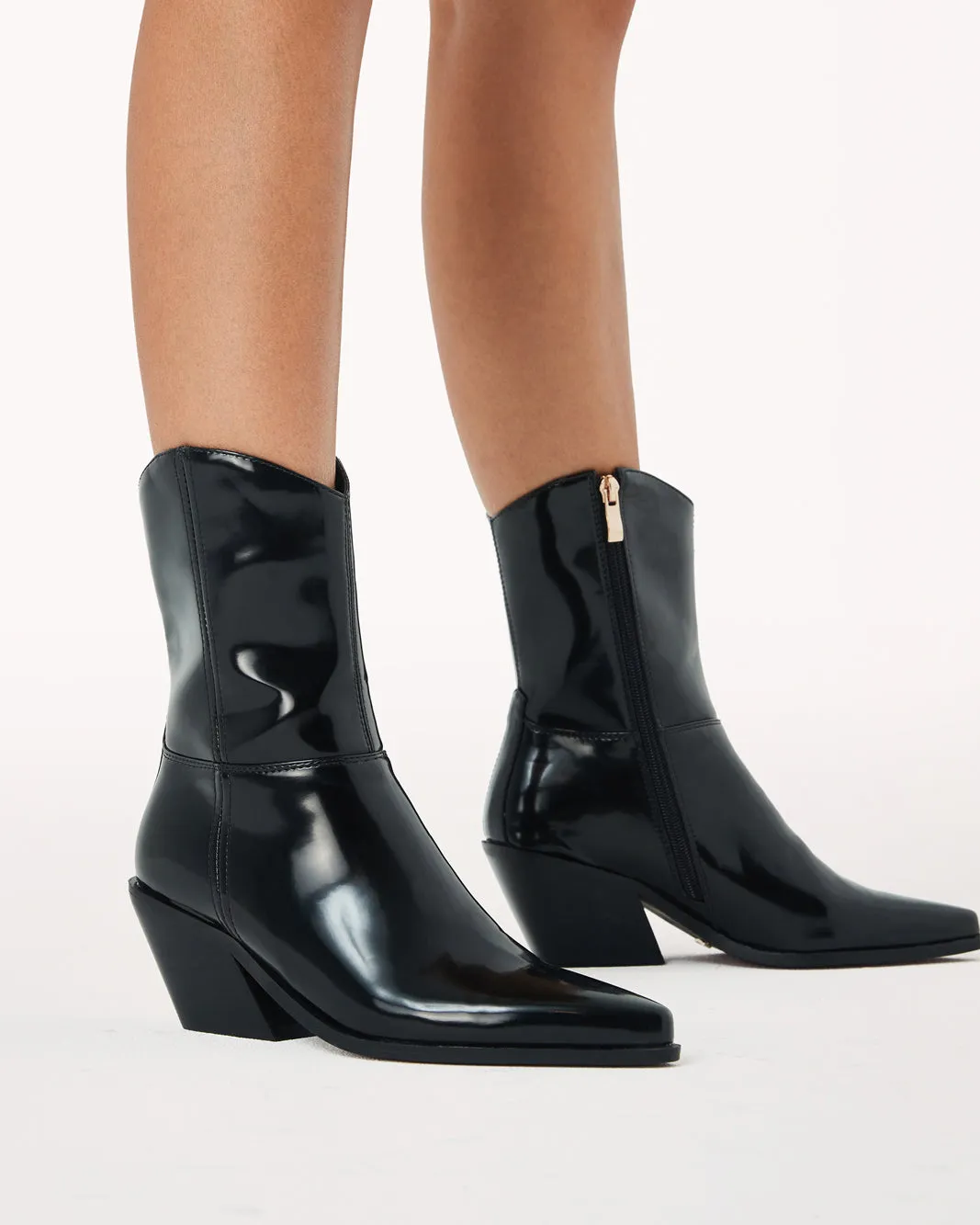 PERRIE - BLACK SEMI PATENT