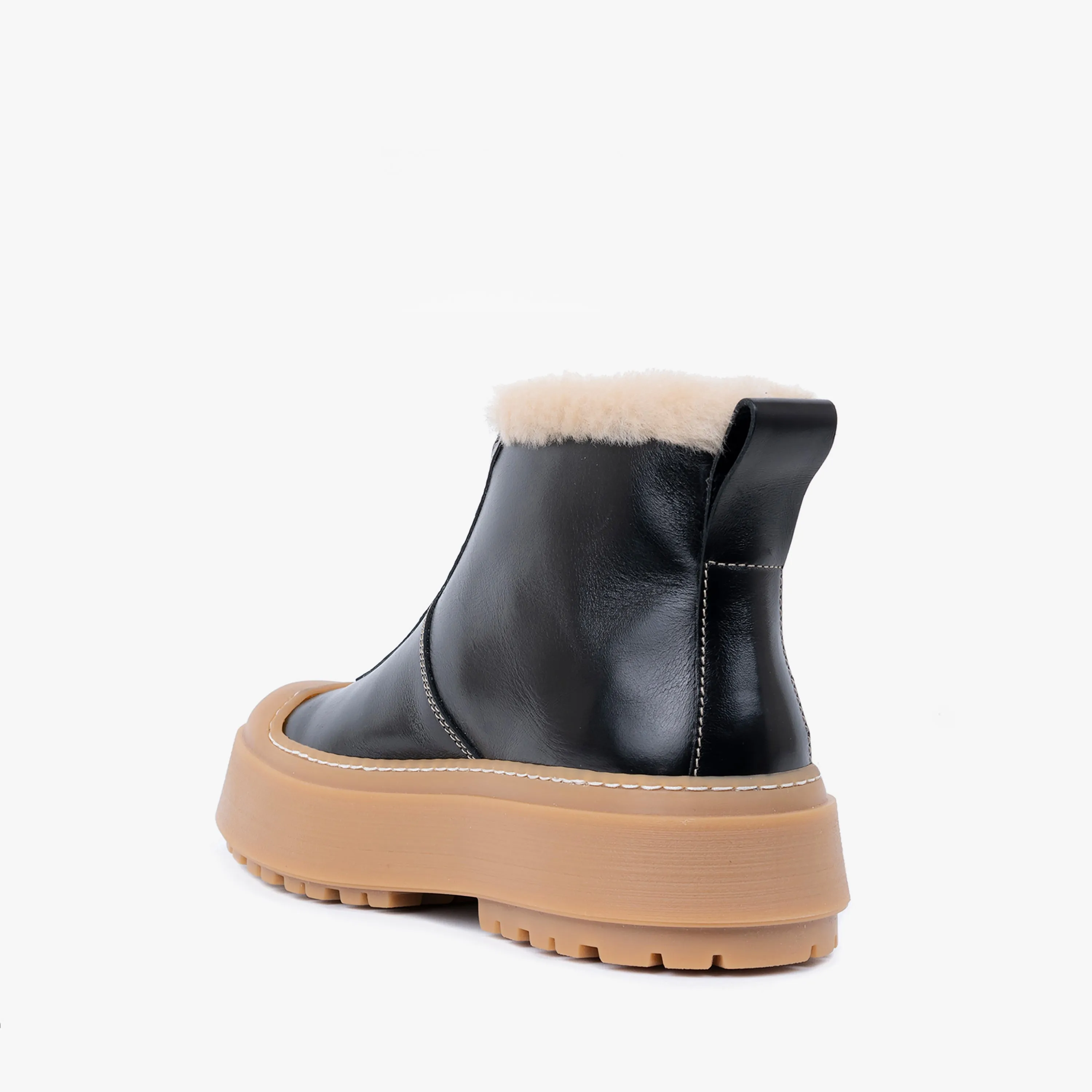 Teddy Boot Black