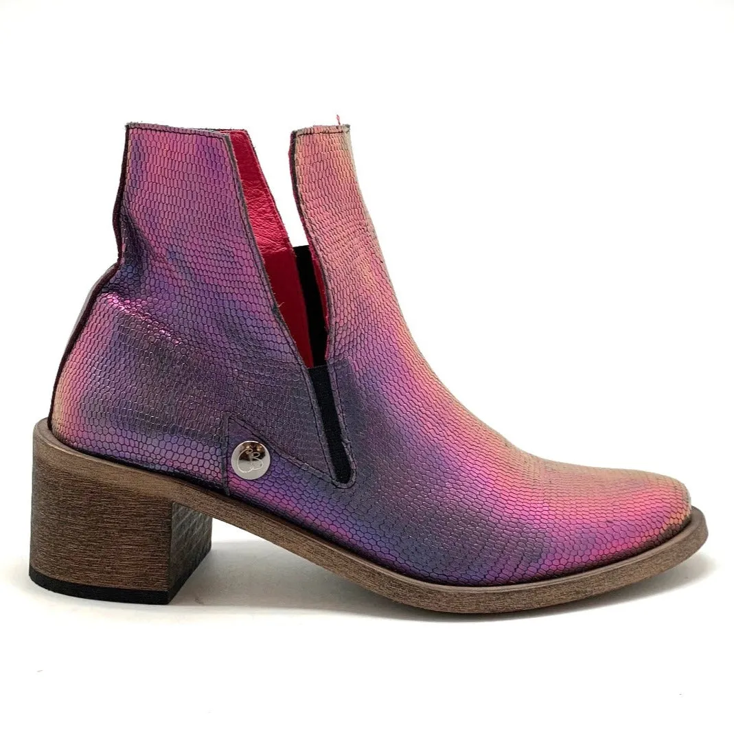 Zane - Iridescent purple ankle boot